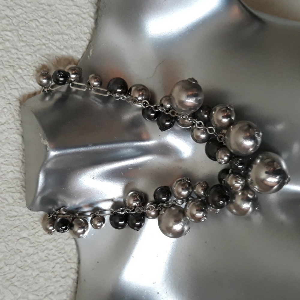 beaded necklace